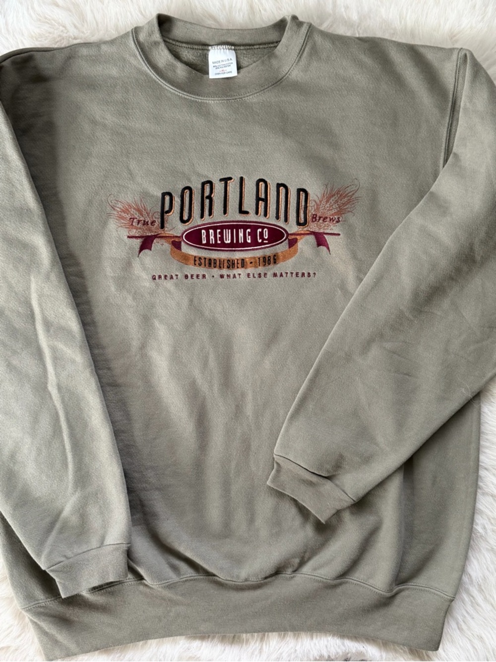 Portland Brewing Company Embroidered Graphic Crewneck Sweatshirt Olive Green XL